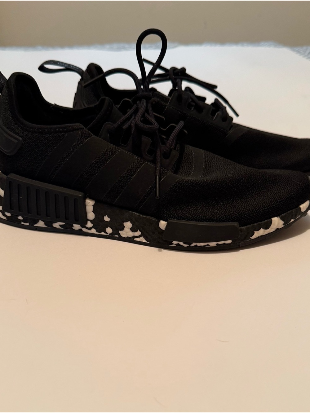 adidas Men's Black Athletic Shoes with Black and White Patterned Sole